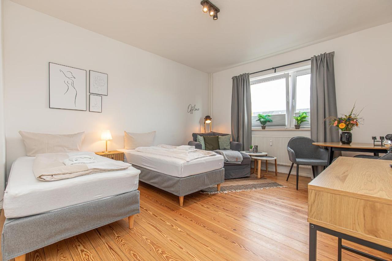 Fewo1846 - Kommood - Zentral Gelegenes Studio-Apartment Mit Balkon Im Hochparterre Фленсбург Екстер'єр фото